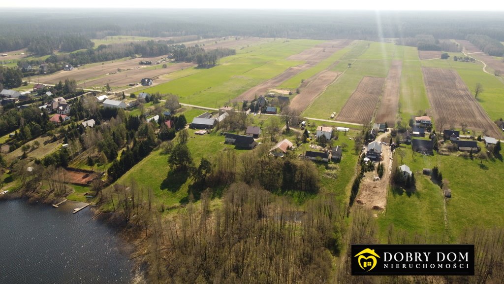 Urokliwy dom z jeziorem, 3 pokoje, garaż, 1,5 ha Giby  85m2 Foto 1