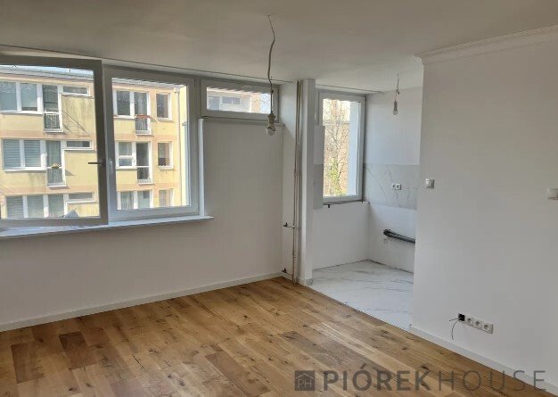 Sprzedam 2-pokojowe mieszkanie 38 m² z balkonem w Warszawie Warszawa, Praga-Południe, Brazylijska  38m2 Foto 1
