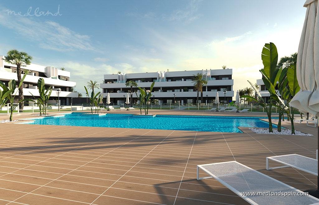 Mieszkanie dwupokojowe na sprzedaż Hiszpania, Guardamar del Segura  64m2 Foto 1