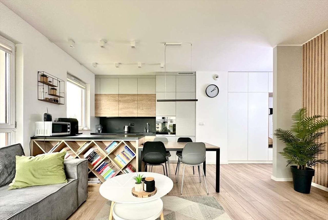 Mieszkanie trzypokojowe na sprzedaż Poznań, strzeszyn, Pileckiego  58m2 Foto 1