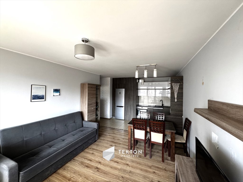 Przestronne 75,5 m² z 3 sypialniami, balkonem i windą Gdynia, Chwarzno-Wiczlino, gen. Mariusza Zaruskiego  76m2 Foto 1