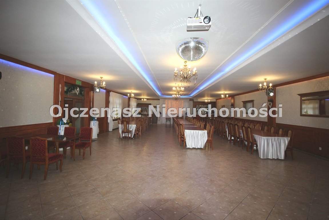Na wynajem przestronny lokal weselny 250 m² z ogrodem i zapleczem Białe Błota  250m2 Foto 1