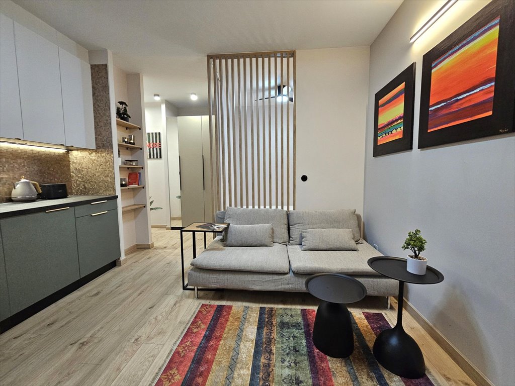 Na wynajem przestronne 27 m² z ogródkiem przy metrze Słodowiec Warszawa, Bielany, Marymont-Kaskada, Marymoncka  27m2 Foto 1