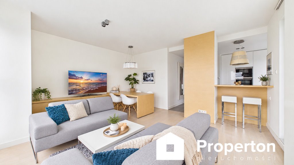 Na sprzedaż przestronne 2-pokojowe mieszkanie 56 m² z panoramicznym widokiem na Warszawę Warszawa, Jana Nowaka-Jeziorańskiego  56m2 Foto 1