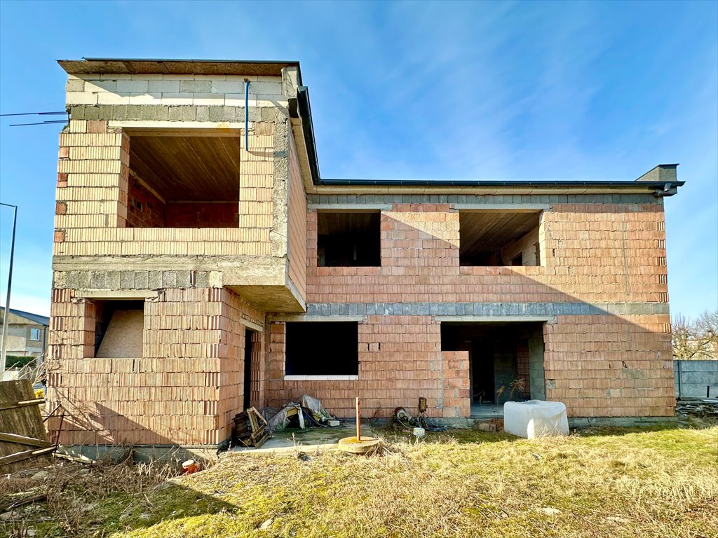Dom w stanie surowym z potencjałem – 216 m² w Opalenicy Opalenica, Nowa  216m2 Foto 1