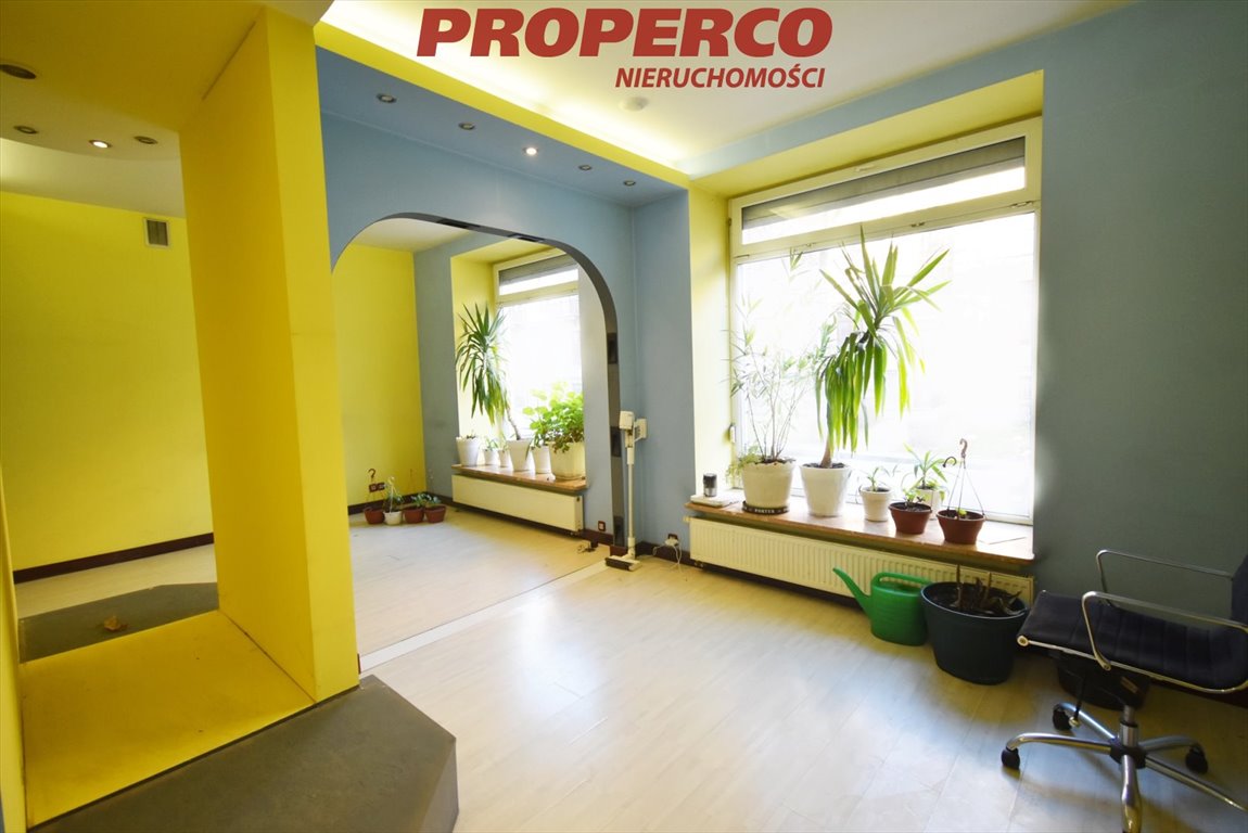 Lokal usługowy 70 m2 w centrum Kielc, duży ruch! Kielce, Centrum, Słowackiego  70m2 Foto 1