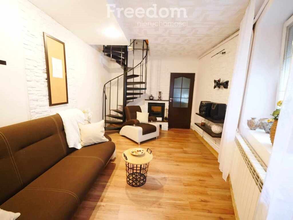 Zapraszam do zakupu kamienicy 136 m² w centrum Bełchatowa Bełchatów  136m2 Foto 1