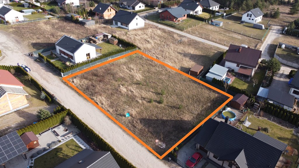 Działka budowlana na sprzedaż Luciny, Lipowa  1 404m2 Foto 1