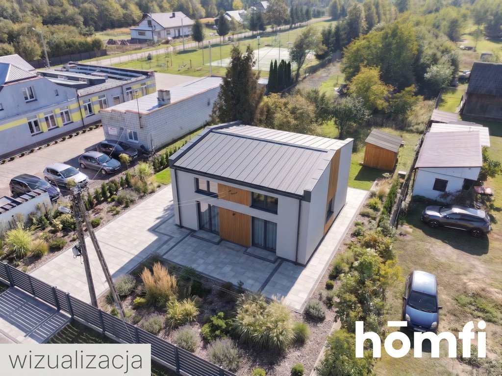 Dom do remontu z dużym potencjałem i możliwością powiększenia. Lesiów  65m2 Foto 1