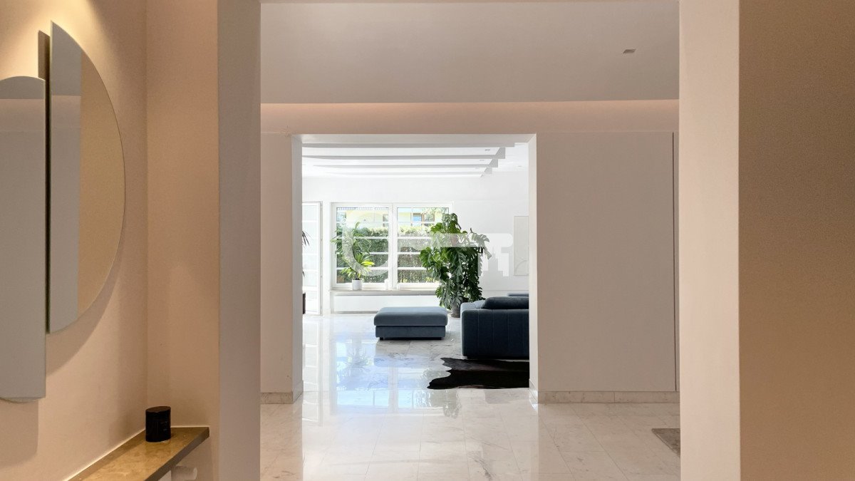 Sprzedam dom wolnostojący 375 m² w Wilanowie z ogrodem Warszawa, Wilanów  375m2 Foto 1