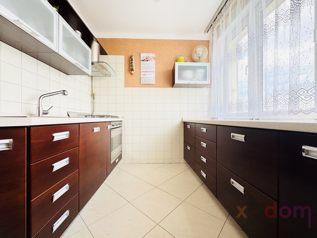 Mieszkanie czteropokojowe  na sprzedaż Kielce, Nowowiejska  62m2 Foto 1