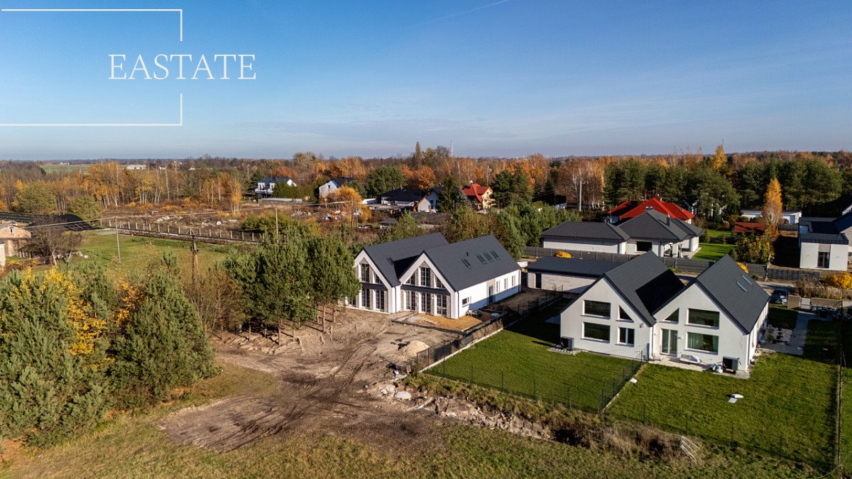 Dom na sprzedaż Adamów  180m2 Foto 1