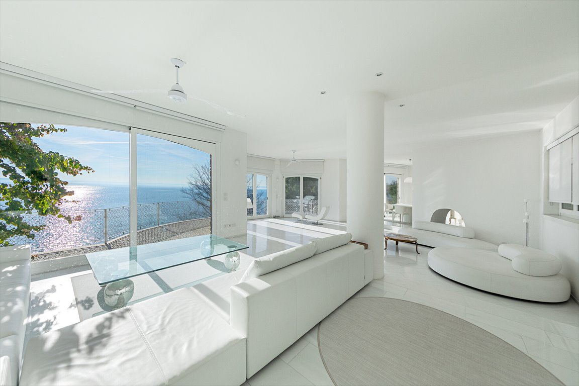 Dom na sprzedaż Włochy, Manerba del Garda  200m2 Foto 1