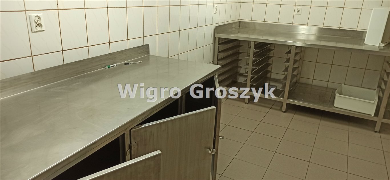 Lokal użytkowy na wynajem Warszawa, Praga-Południe, Grochów, rondo Wiatraczna  180m2 Foto 1