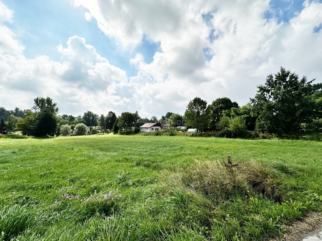 Działka budowlana na sprzedaż Poręba Dzierżna  1 800m2 Foto 1