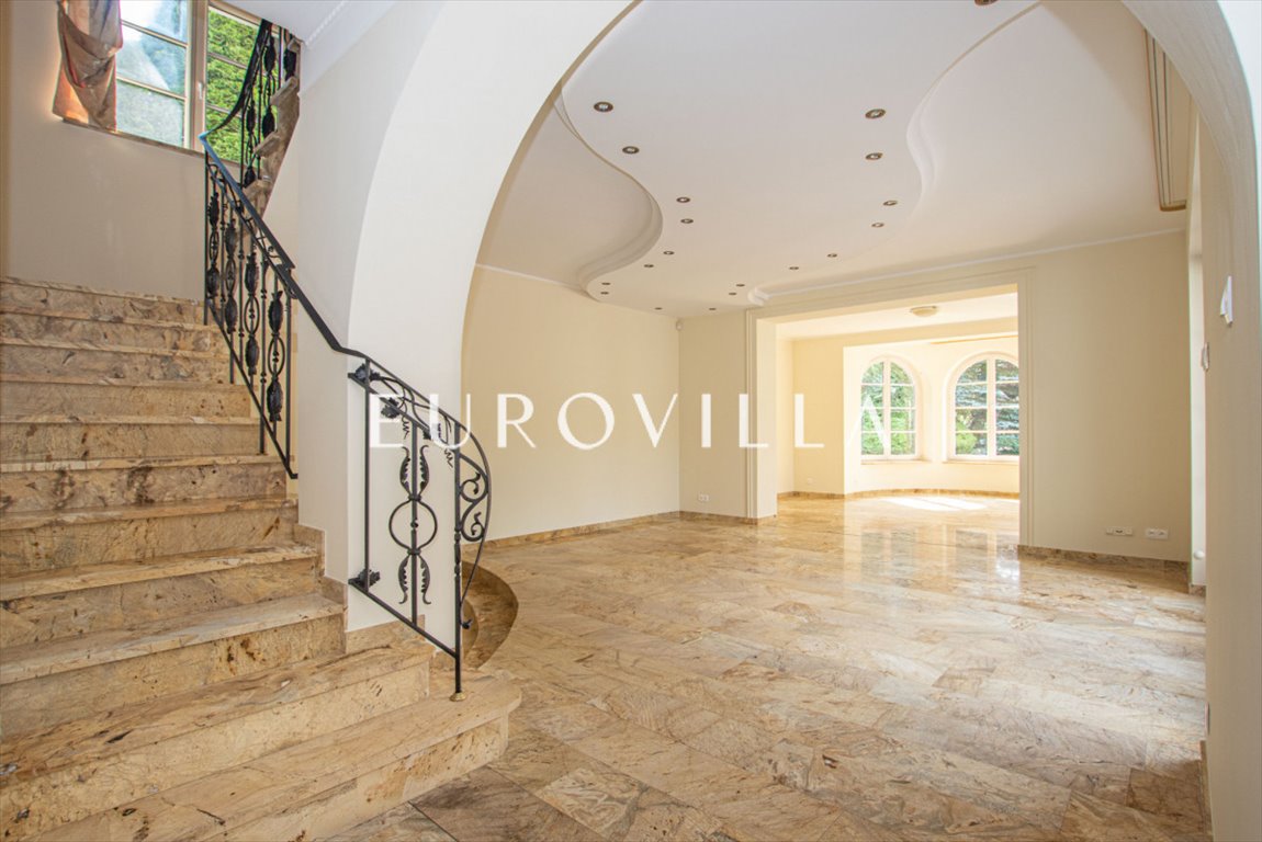 Luksusowy dom 350 m2 na zamkniętym osiedlu w Konstancinie Konstancin-Jeziorna  350m2 Foto 1