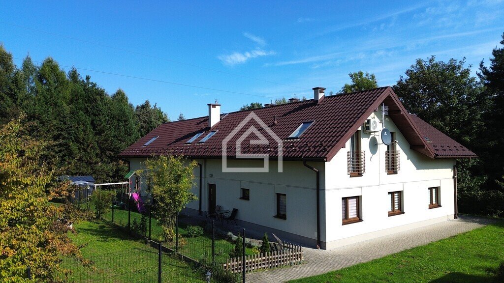 Mieszkanie trzypokojowe na sprzedaż Zagórze  72m2 Foto 1