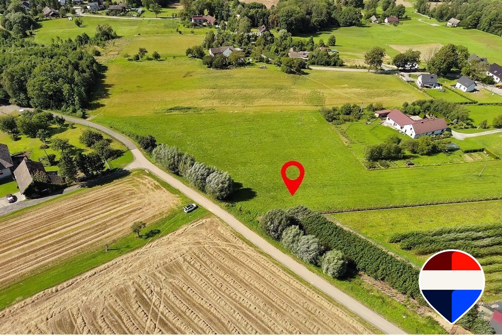 Działka budowlana 1851 m² z widokami i mediami w Iłownicy Iłownica, 0  1 851m2 Foto 1