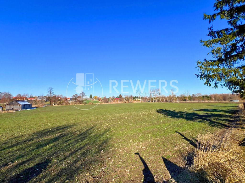 Działka 27 ar z możliwością zabudowy i tradycyjnym charakterem Bystrzejowice Pierwsze  2 734m2 Foto 1