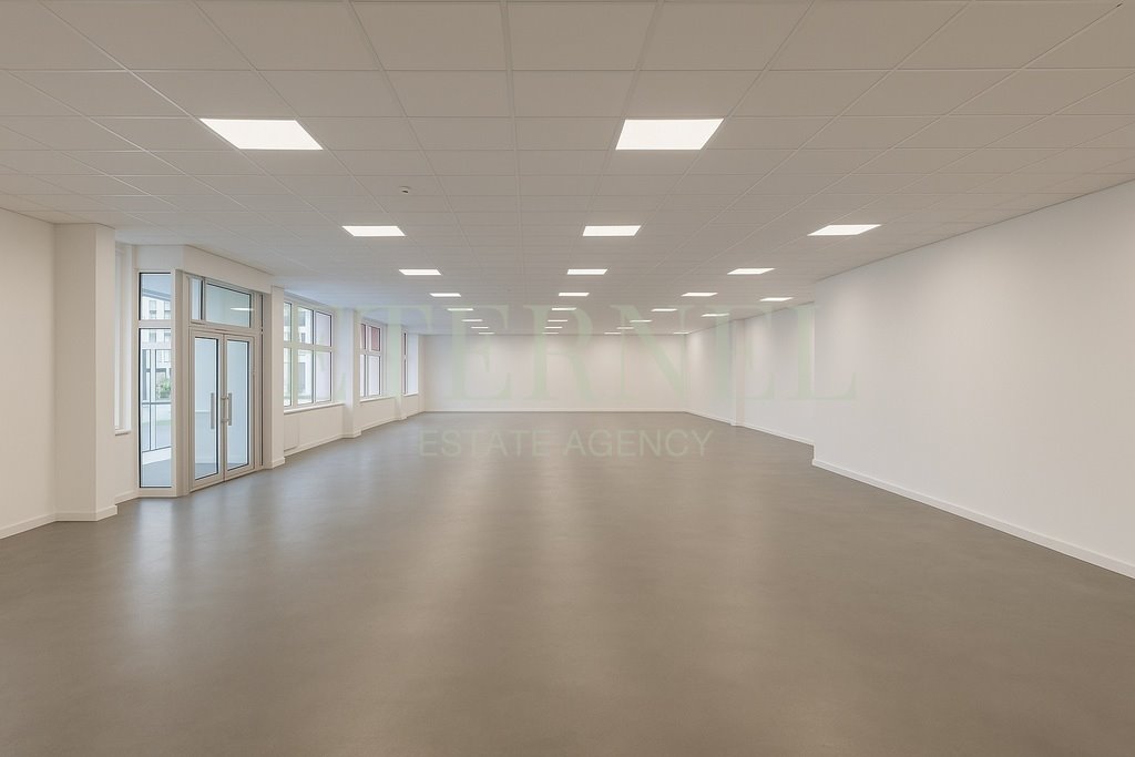 Lokal handlowy 630 m² w centrum osiedla z witrynami Kraków, Bieńczyce, Bieńczyce, Marii Dąbrowskiej  630m2 Foto 1
