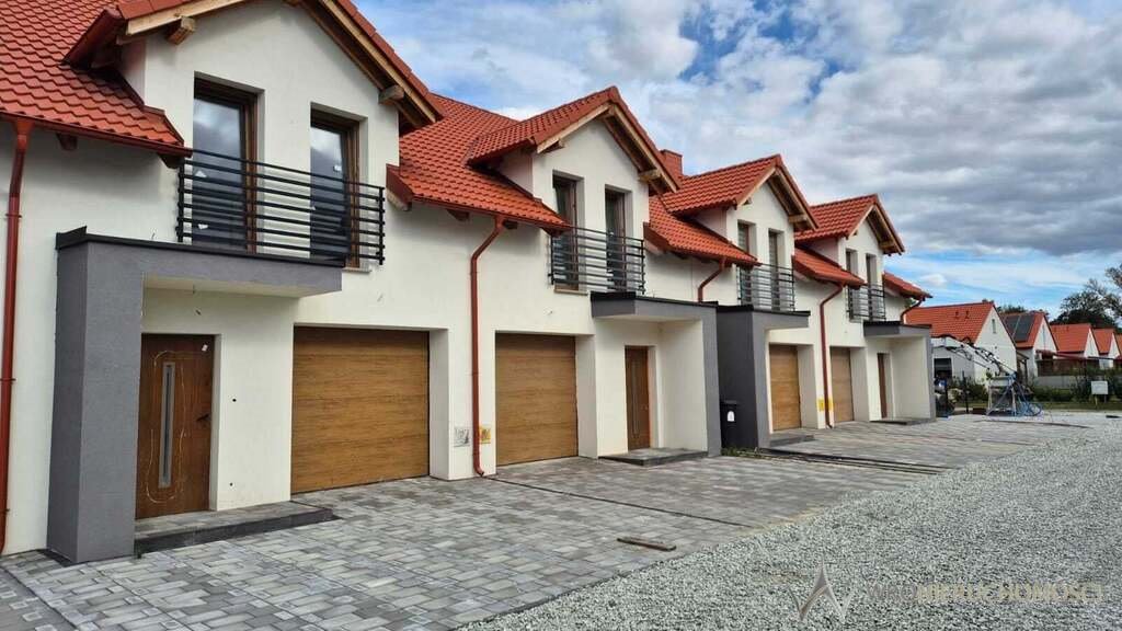 Dom na sprzedaż Miłoszyce  150m2 Foto 1