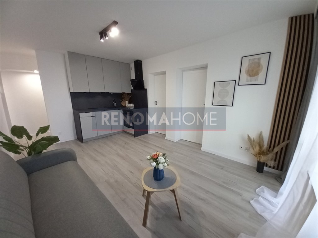 Mieszkanie trzypokojowe na sprzedaż Świdnica  38m2 Foto 1