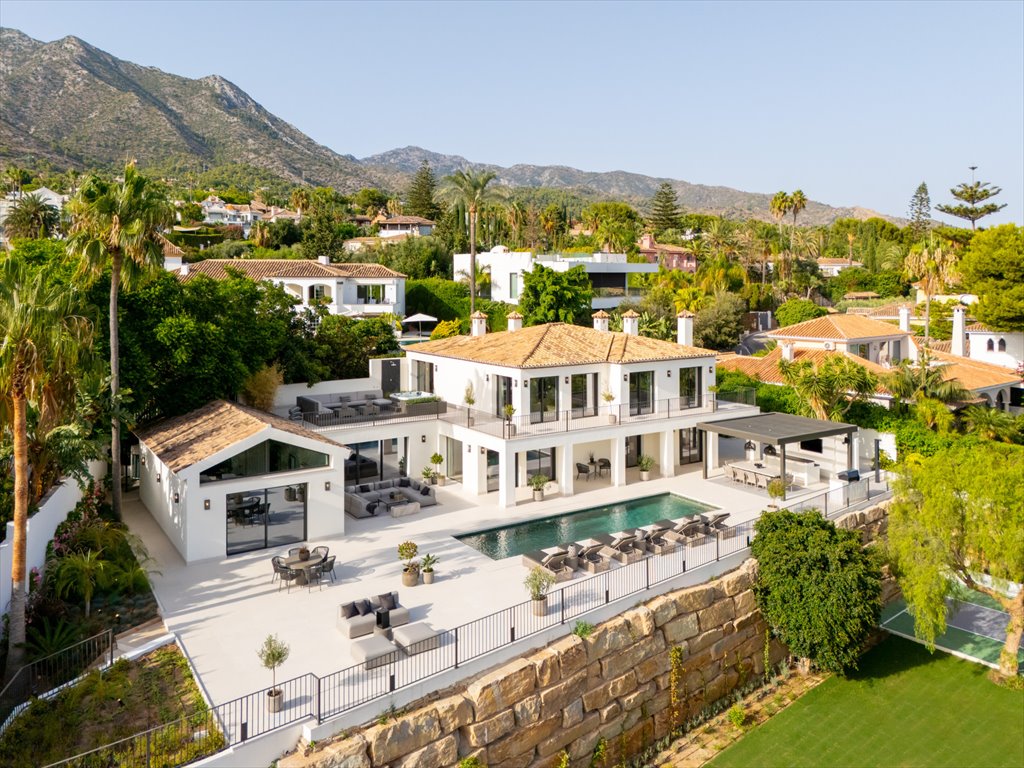 Na sprzedaż luksusowa rezydencja 734 m² w Marbella Golden Mile Hiszpania, Rocio de Nagüeles, Rocio de Nagüeles  734m2 Foto 1