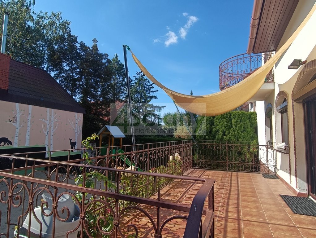 Przestronny dom 350m2 z ogrodem, idealny pod przedszkole Warszawa, Bielany, Wólka Węglowa  350m2 Foto 1