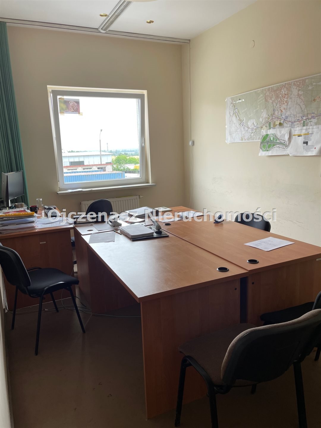 Lokal użytkowy 400 m2 z halą i magazynem przy S5 Pawłówek  400m2 Foto 1