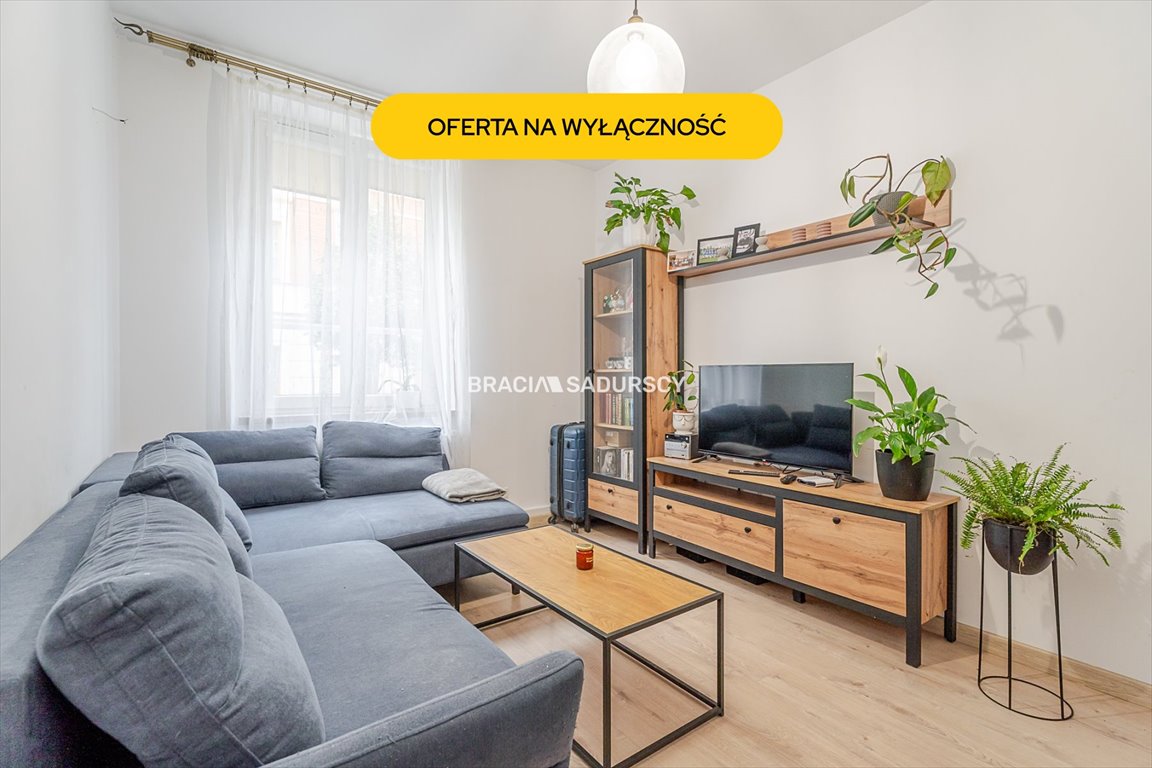 Sprzedam klimatyczne 3-pokojowe mieszkanie z dużym tarasem w Krakowie Kraków, Traugutta  51m2 Foto 1