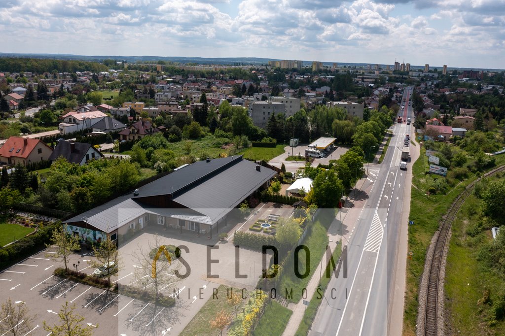 Lokal użytkowy na wynajem Konin  720m2 Foto 5