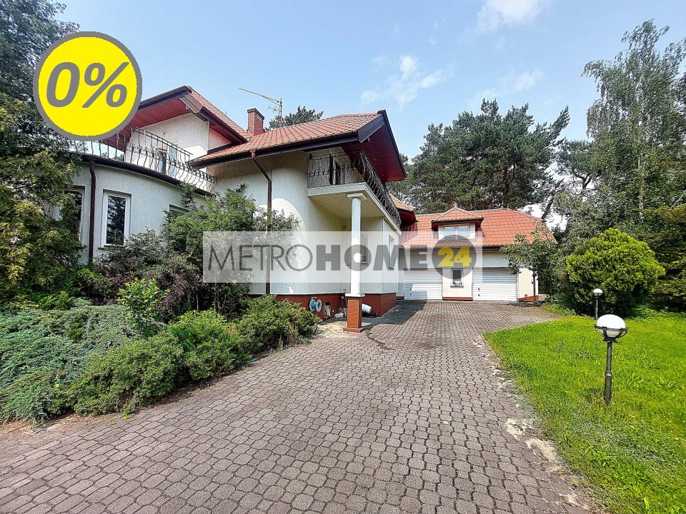 Reprezentacyjny dom 380 m2 z kortem i sauną w Wawer Warszawa, Wawer  380m2 Foto 1