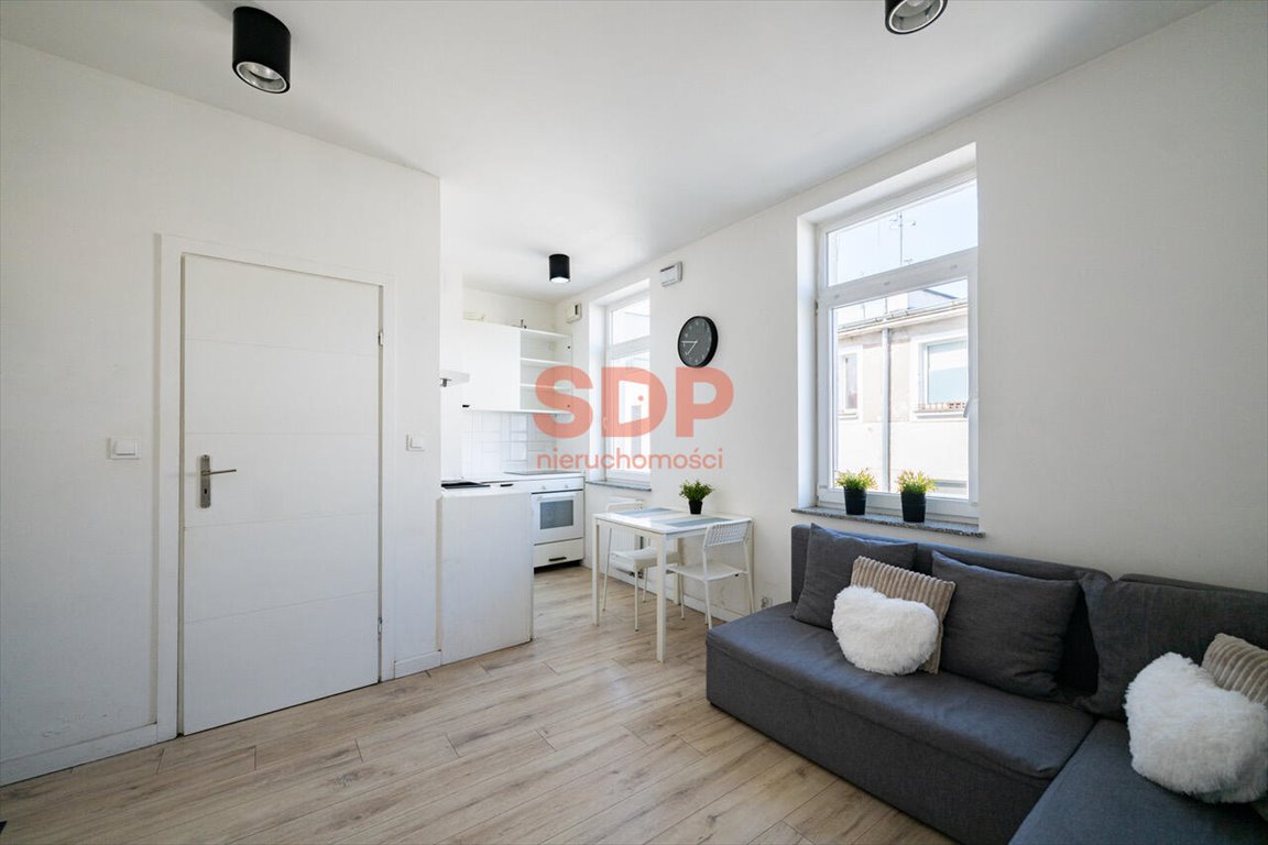 Wrocław, Śródmieście: 24 m2 z windą i aneksem kuchennym Wrocław, Śródmieście, Nadodrze, Pomorska  24m2 Foto 1