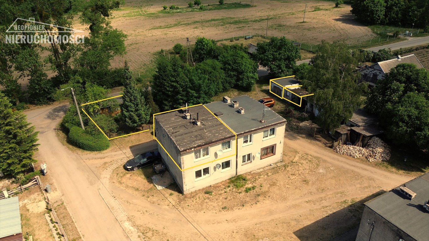Mieszkanie do remontu z ogródkiem i garażem w Rogowie Rogowo, Rogowo  50m2 Foto 1