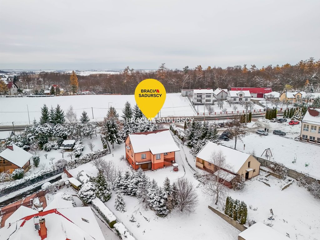 Dom 195 m² na 30 arowej działce w Pietrzejowicach - zapraszam Pietrzejowice  195m2 Foto 1