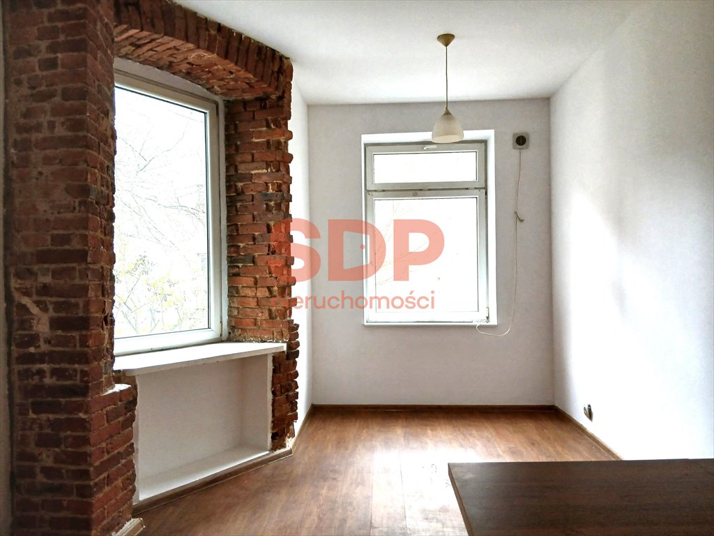 Kawalerka 26 m² z ceglaną ścianą - Łódź Bałuty Łódź, Bałuty, Hersza Berlińskiego  26m2 Foto 1