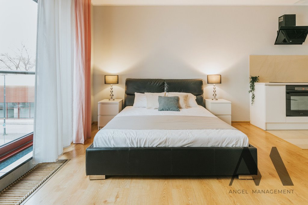 Kawalerka na wynajem Wrocław, Krawiecka  38m2 Foto 1