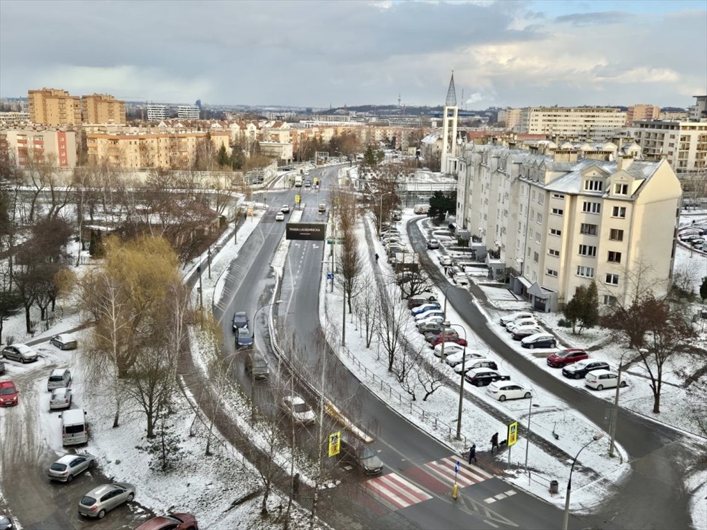 Kawalerka na sprzedaż Kraków, Podgórze, Kobierzyńska  43m2 Foto 1