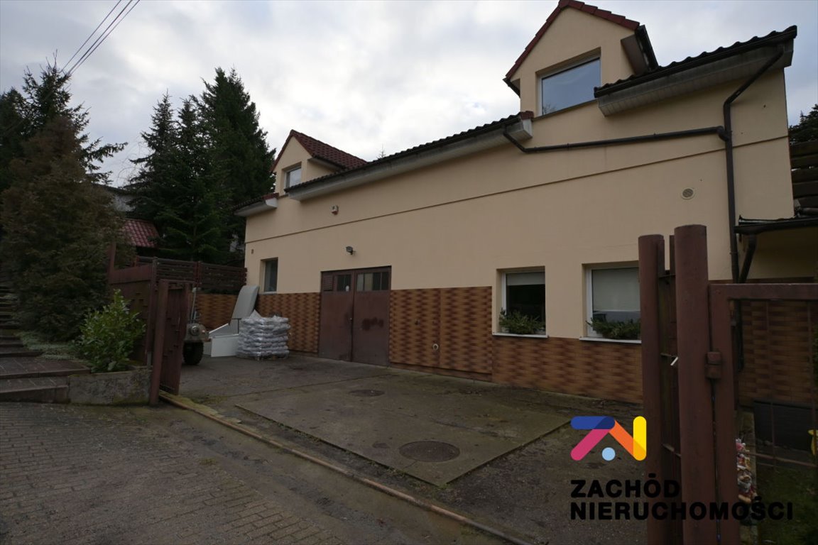 Lokal użytkowy na sprzedaż Racula  527m2 Foto 1