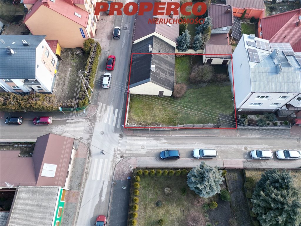 Dom do remontu z potencjałem, 120 m², ogród i budynek gospodarczy Jędrzejów, 3-go Maja  120m2 Foto 1