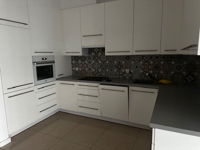 Na wynajem nowoczesny lokal biurowy 75 m² z windą i parkingiem Toruń, Chełmińskie Przedmieście  75m2 Foto 1