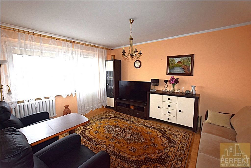 Mieszkanie dwupokojowe na sprzedaż Olsztyn, Dywizjonu 303  48m2 Foto 3