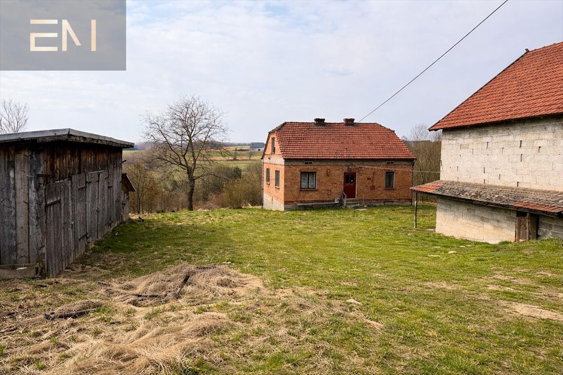 Dom z potencjałem na dużej działce 0,667 ha, Zawadka Zawadka  95m2 Foto 1