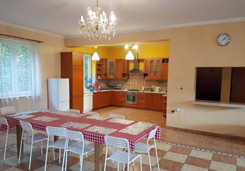 Dom na wynajem Józefosław 620m2 Foto 1 Dom na wynajem Józefosław 620m2 Foto 1