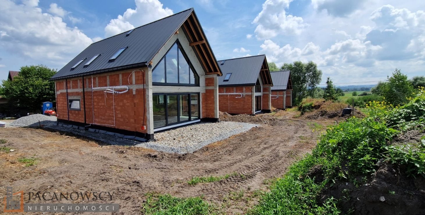 Sprzedam dom w Wołowicach 155 m², stan deweloperski, 0% prowizji Wołowice  156m2 Foto 1