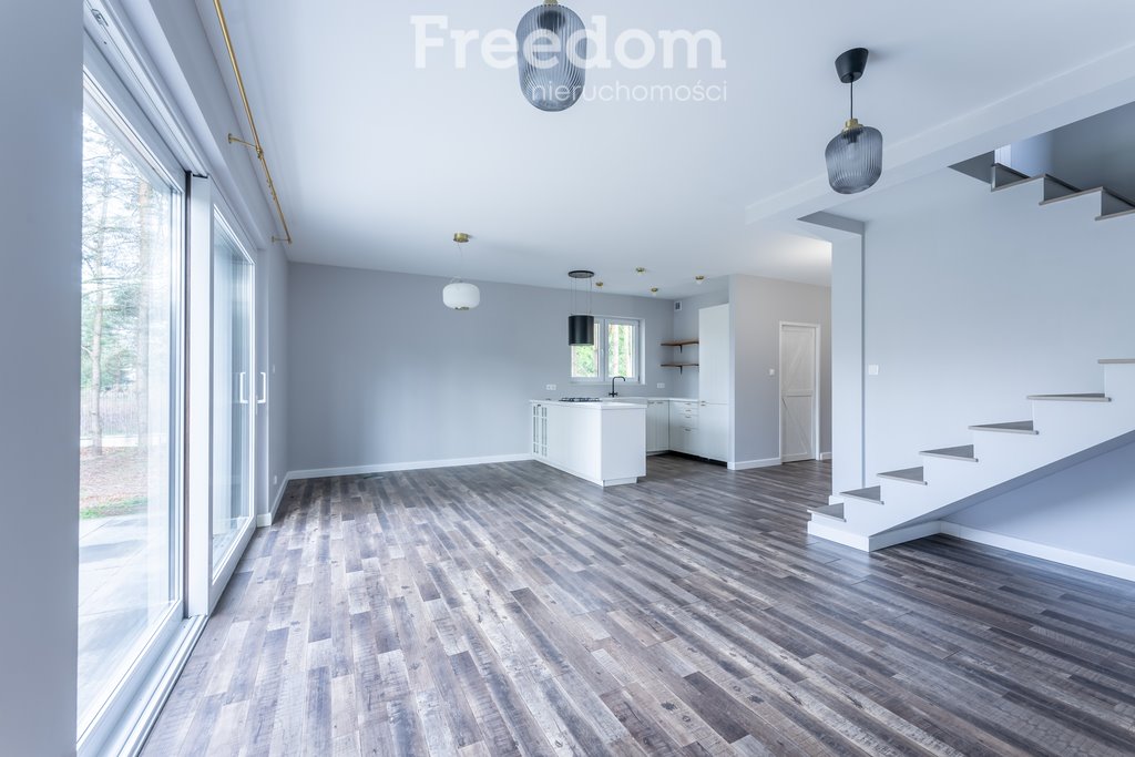 Mieszkanie trzypokojowe na sprzedaż Baszkówka, Tataraku  130m2 Foto 1