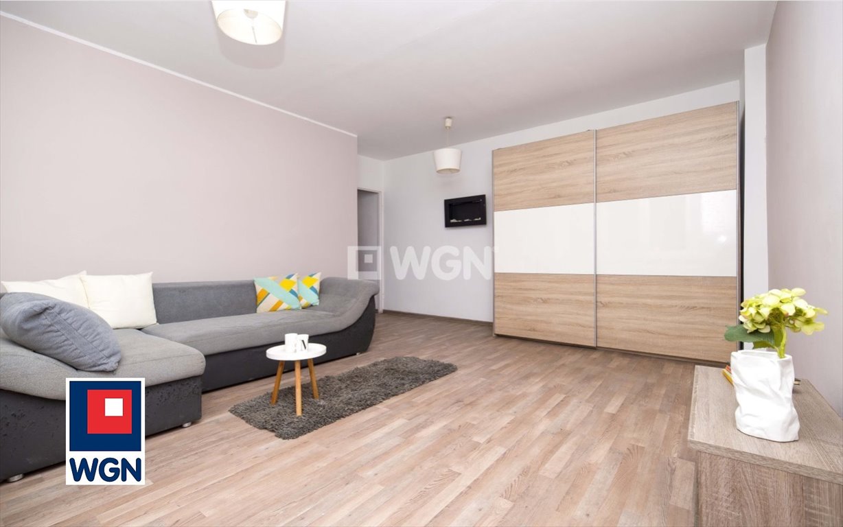 Mieszkanie dwupokojowe na sprzedaż Łaziska Górne, Łaziska Średnie, Świętej Barbary  40m2 Foto 4