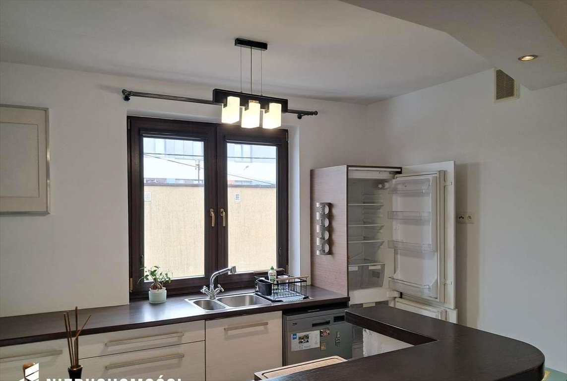 Dwupoziomowe 100 m2 mieszkanie z tarasem i ogrzewaniem podłogowym Skawina, Węgierska  100m2 Foto 1