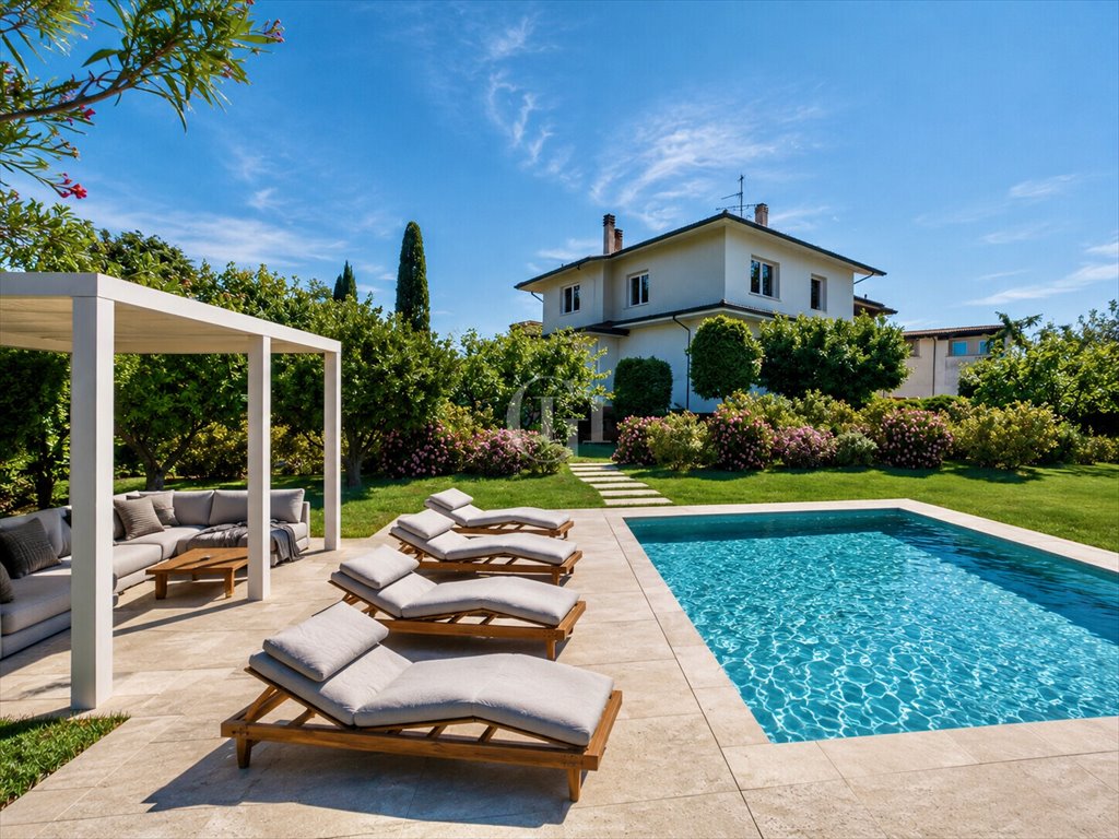 Zapraszam do luksusowego penthouse 230 m² z panoramicznym tarasem Włochy, Padenghe sul Garda  200m2 Foto 1