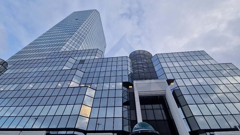 Nowoczesny biurowiec w Śródmieściu - 300 m² do wynajęcia Warszawa, Śródmieście  300m2 Foto 1
